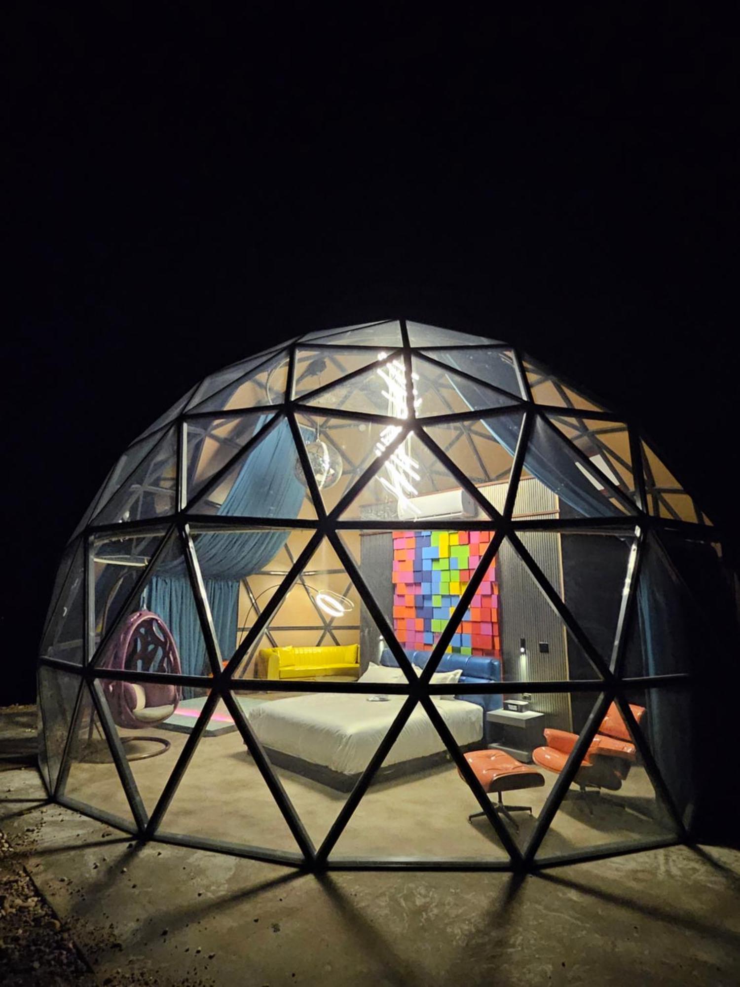 Clear Sky Resorts - Bryce Canyon - Unique Stargazing Domes Cannonville Exteriör bild