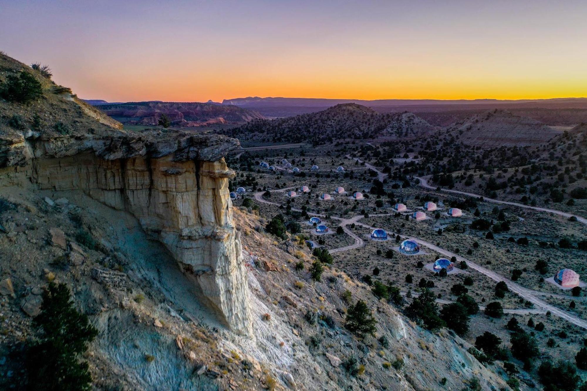 Clear Sky Resorts - Bryce Canyon - Unique Stargazing Domes Cannonville Exteriör bild